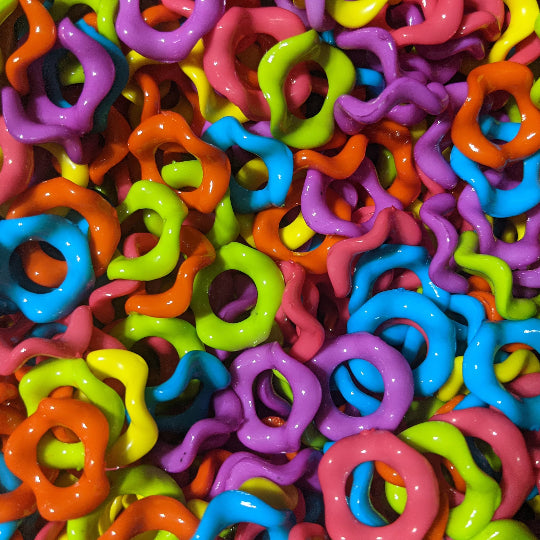 Colorful Wavy Ring Beads for Bird and Sugar Glider Toys - 78 Grams, 110 Pieces