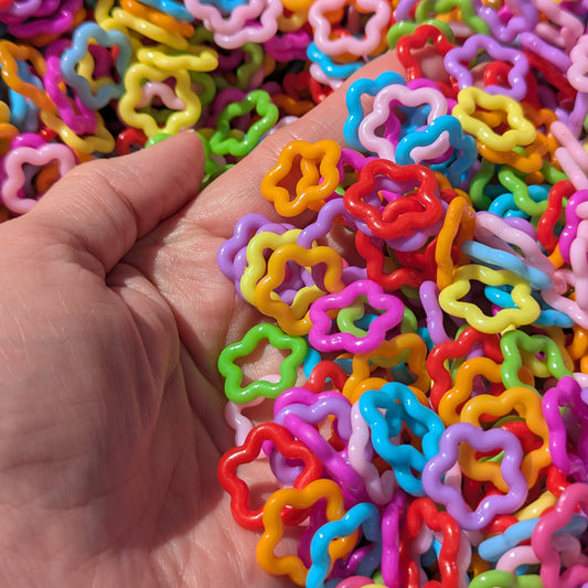 Cute Colorful Star Shaped Rings (50 grams about 125 pieces) - Perfect for Bird Toys or Sugar Gliders